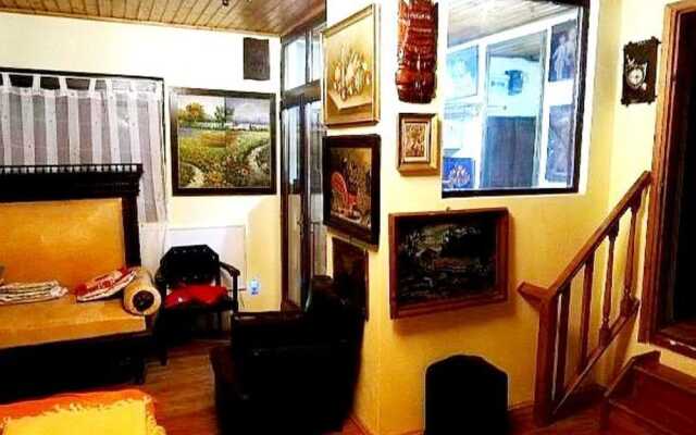 Leyla Guesthouse Castel
