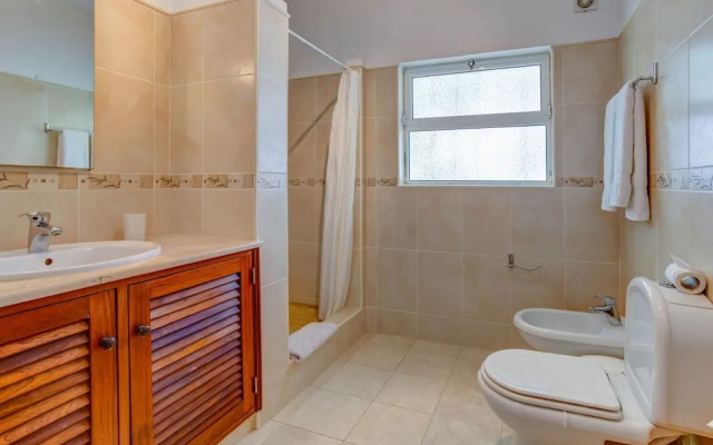 Montenegro Superbly Located Family Vila W