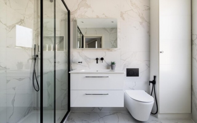 The Battersea Secret - Modish and Bright 1bdr Flat