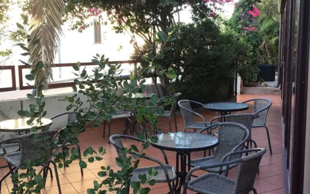 Hotel Mistral