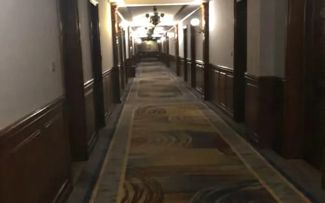 Longcheng Garden Hotel