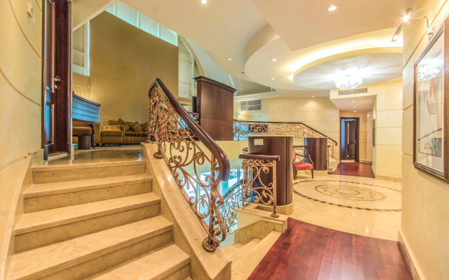 Swissotel Al Murooj Dubai Hotel