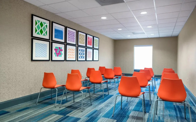 Holiday Inn Express & Suites Grenada by IHG