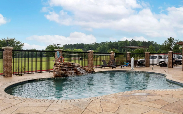 Comfort Suites Marshall