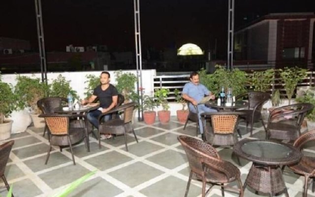 Hotel Cabana Pahar ganj