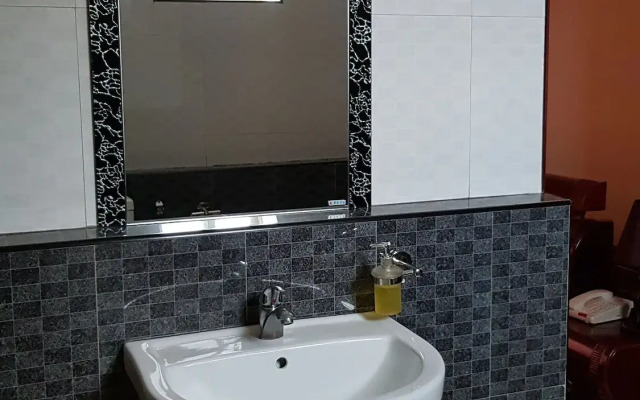 Biraj International Hotel
