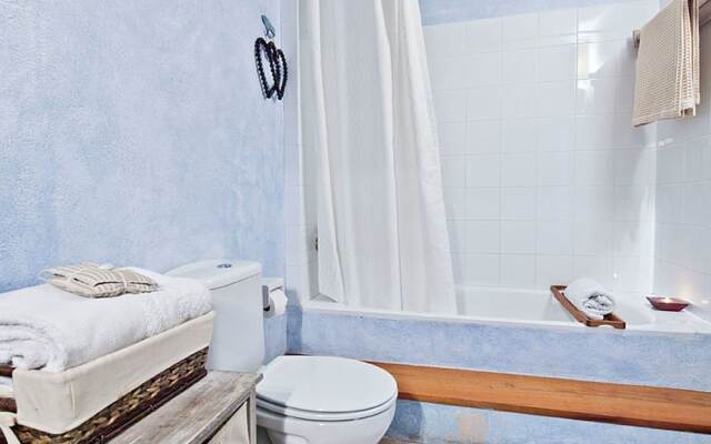 Traditional House Restored for 6 Persons With Pool in Ullastret