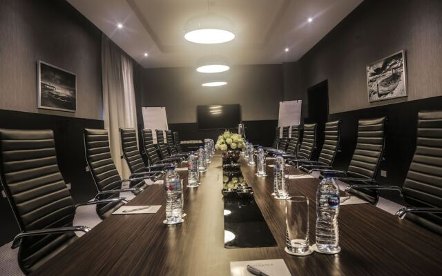 Отель The Providence