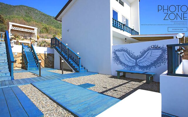 Namhae Caruso Pension