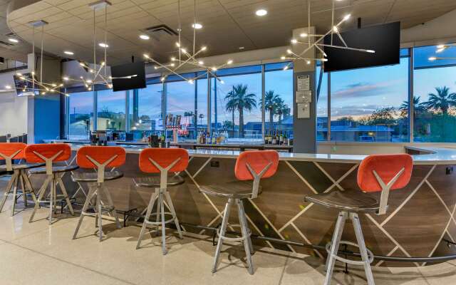 Vīb Hotel by Best Western Phoenix - Tempe