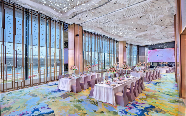 Regala Skycity Hotel