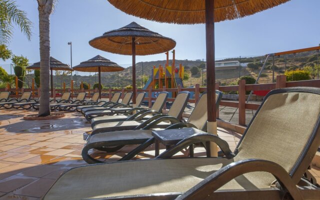 B27 - Luzbay 2 Bed Apartment