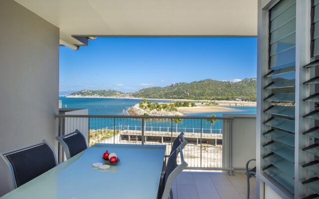 1 Bright Point Apartment 1401