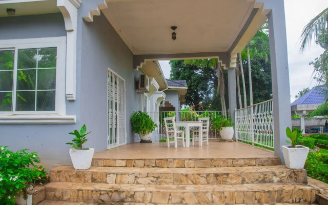 Zanzibar Resort & Apartments
