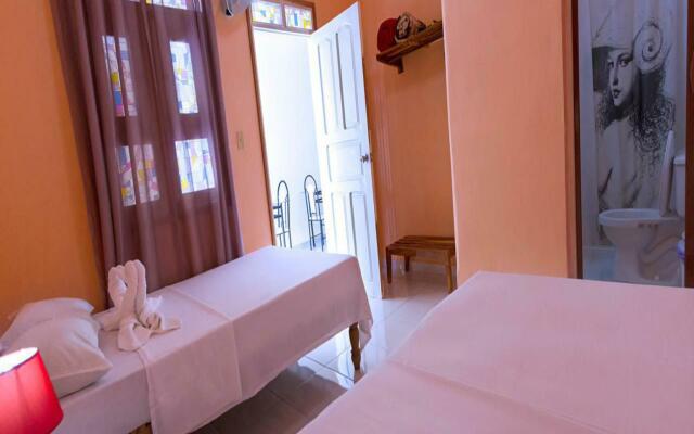 Hostal "D & G"