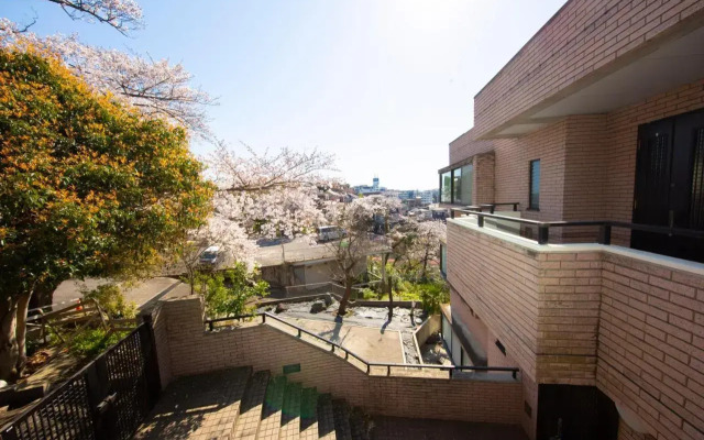 平楽園弐番館２階