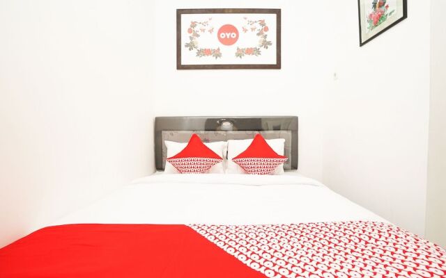 Oyo 473 Darmo Permai Guesthouse