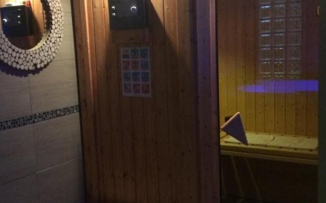 Bethune City Relax Spa & Sauna