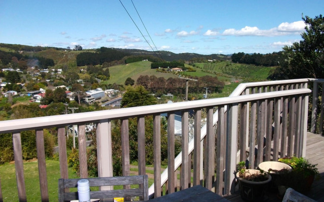Onetangi Haven - Onetangi Holiday Home