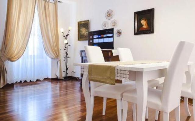 Santa Cecilia Apartment