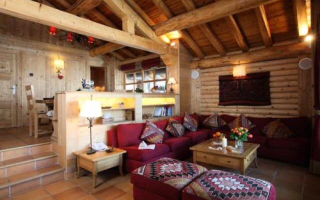 Chalet exclusif 10 pers. au pied des pistes 70225