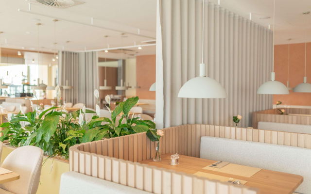 YOTEL Geneva Lake – Lobby – Founex