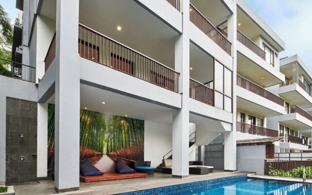 Narwastu hill 6BR villa with pool and movie room