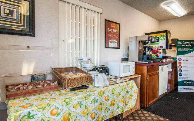 Econo Lodge Southeast Portland