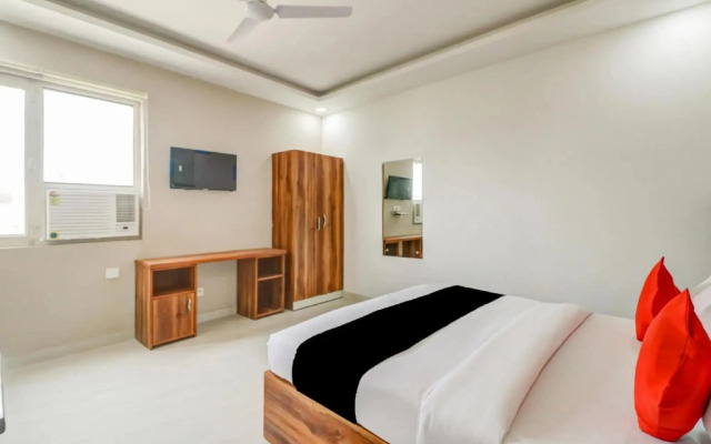 Capital O 80318 Hotel Sai Plaza