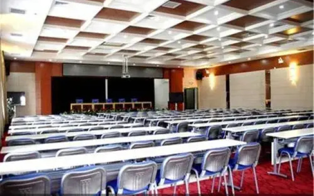 Yunfo Mountain Vacation Village