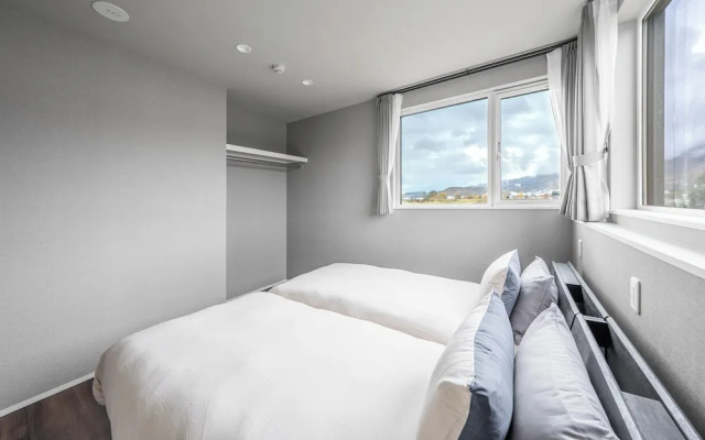 Orvia Yig Villa – Guest Rooms – Furano