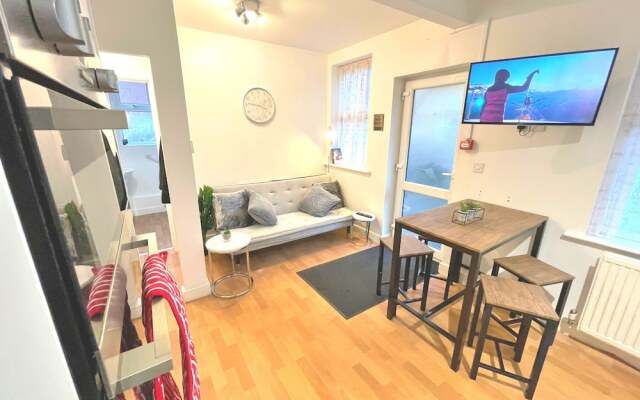 The Haywood, Beautiful 2 -bed Apartment in Beeston