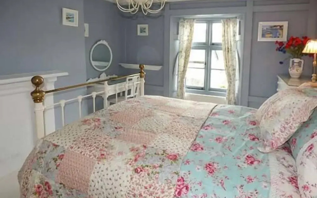 Blue Harbour Cottage