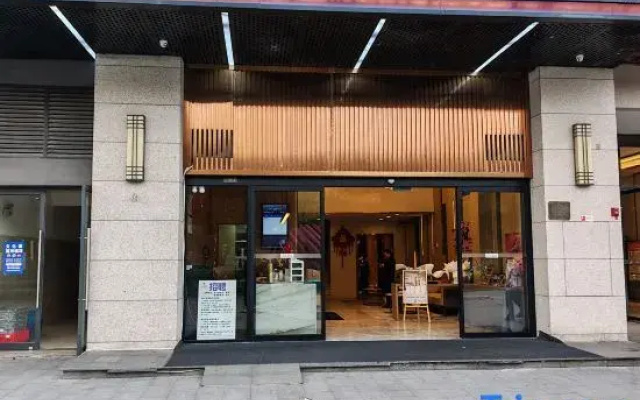 Lavande Hotel (Shenzhen North Railway Station Longhua Bus Terminal)