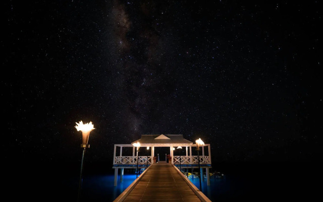 Orpheus Island Lodge