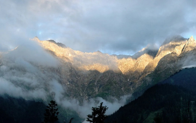 Solang Valley Resort