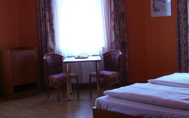 Hotel & Pension NOlift