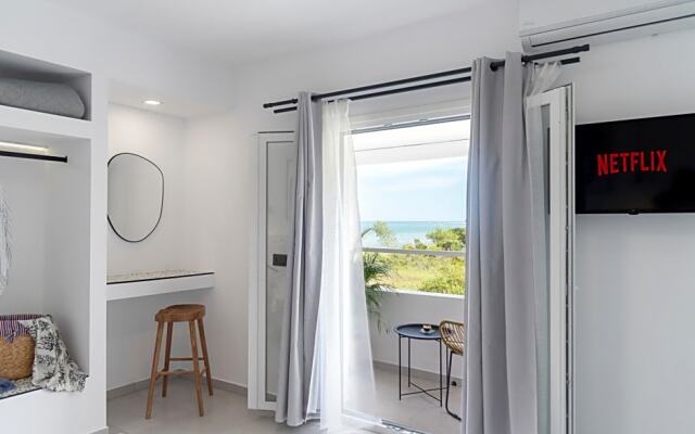 Seaside Suites