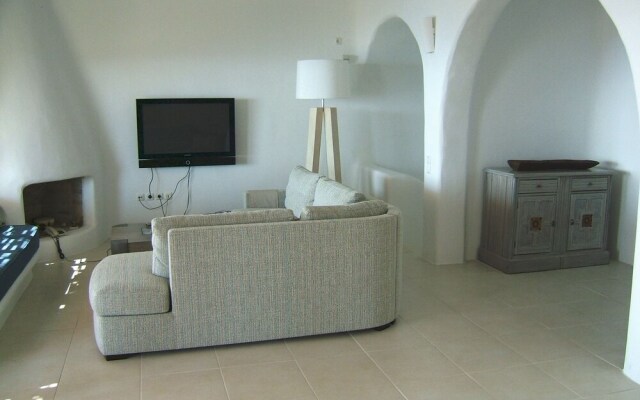 Lia Luxury Villa