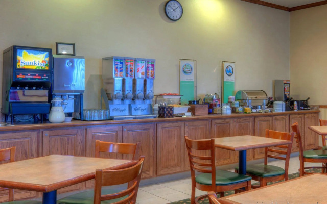 Country Inn & Suites by Radisson, Winchester, VA