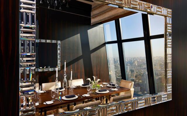 Fairmont Baku - Flame Towers