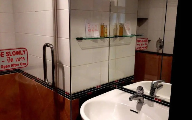 Soi 2 inn Pattaya