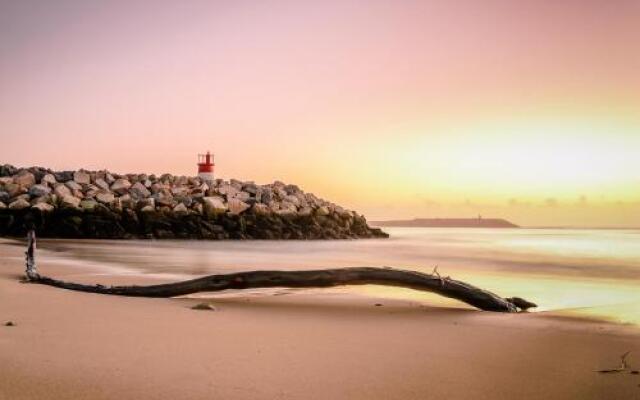 Marginal Oceanica Apartment