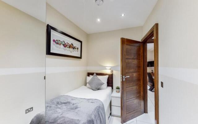 Bryanston Apartments