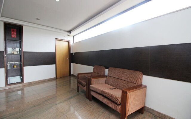 OYO 9617 Hotel PC Residency