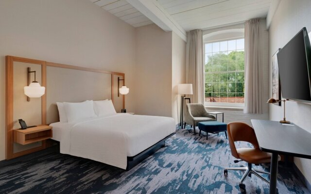 Fairfield Inn & Suites by Marriott Madison