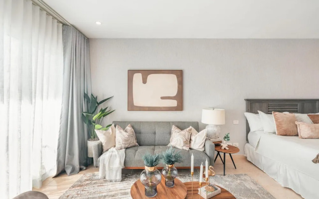 Modern Studio With Ocean View in Punta Palmera