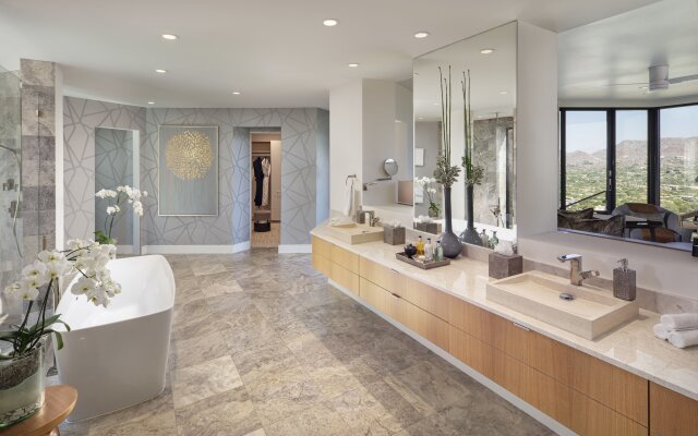 Sanctuary Camelback Mountain Resort and Spa