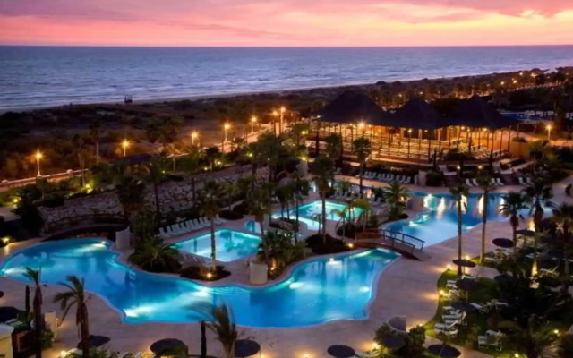Puerto Antilla Grand Hotel