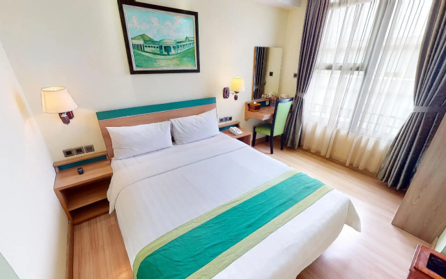 Green Batara Hotel
